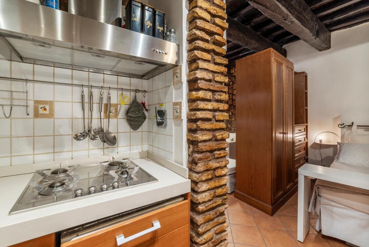 Heart Of Trastevere Studio Flat Roma Exterior foto