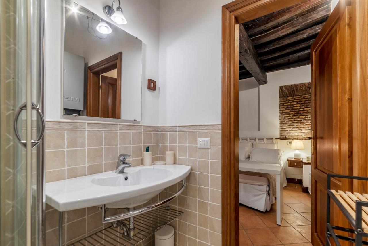 Heart Of Trastevere Studio Flat Roma Exterior foto